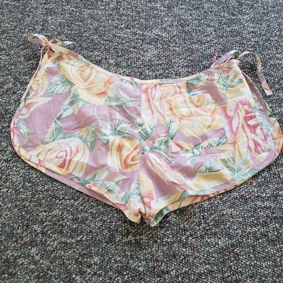 80s/90s Tie On Shorts - Picture 2 of 2